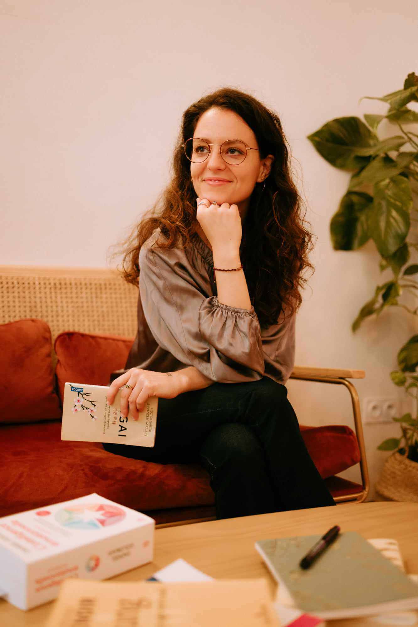 Lisa espaces thérapie Professionnel du bien-être Psychothérapeute, coach, thérapeute, thérapies, développement personnel. Epanouissement personnel, professionnel, santé optimale. Quête de sens personnel, professionnel, reconversion professionnelle accompagnement individuel, coaching, ateliers, santé optimale, bien-être, prendre soin de soi, reconversion professionnelle, gestion du stres, éco-anxiété, gestion des émotions, psychogénéalogie, problèmes familiaux, conflits familiaux , ikigai, manque de confiance en soi , dépression, solitude, déprime