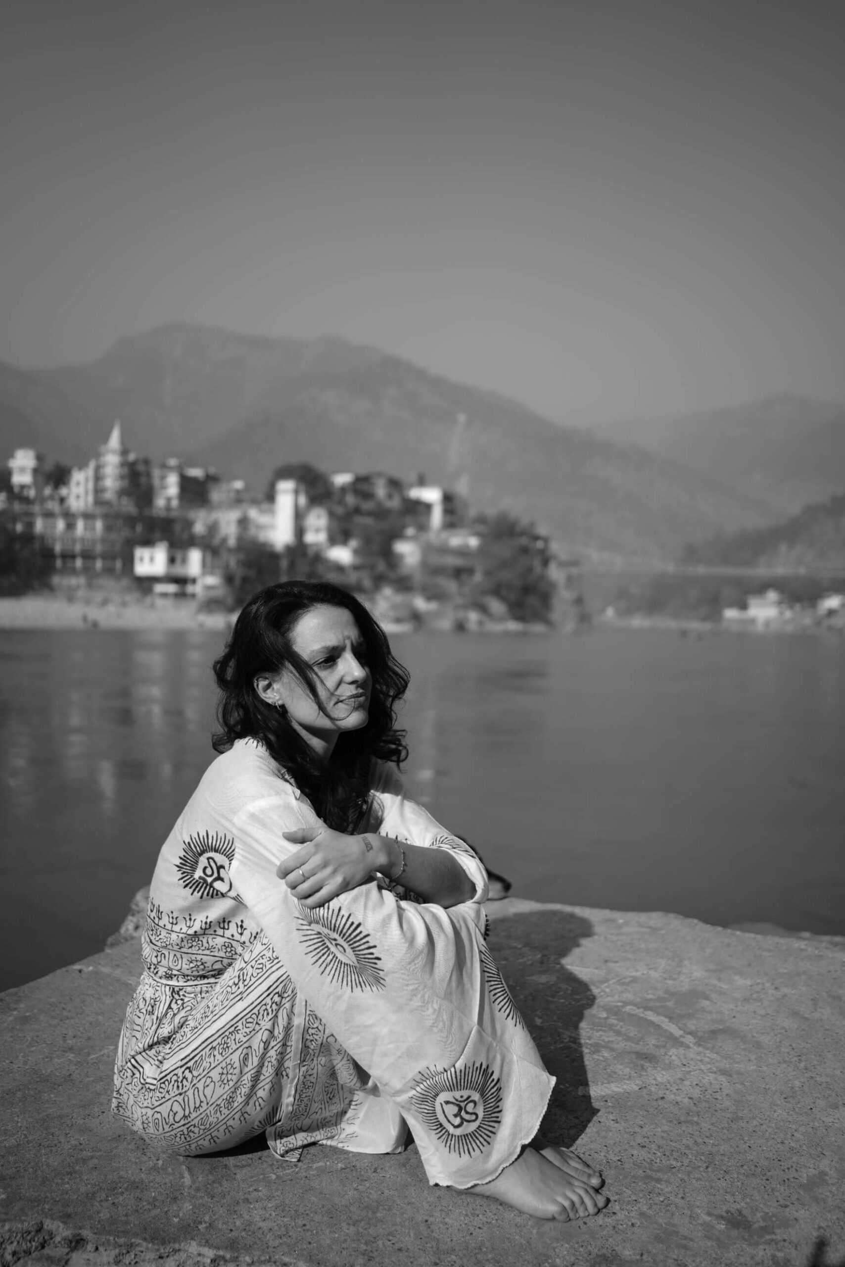 Lisa espaces thérapie Professionnel du bien-être Psychothérapeute, coach, thérapeute, thérapies, développement personnel. Epanouissement personnel, professionnel, santé optimale. Quête de sens personnel, professionnel, reconversion professionnelle accompagnement individuel, coaching, ateliers, santé optimale, bien-être, prendre soin de soi, reconversion professionnelle, gestion du stres, éco-anxiété, gestion des émotions, inde, rishikesh, école de yoga, jeune intermittent du soir, hygiène de vie saine, méditation, ayurveda